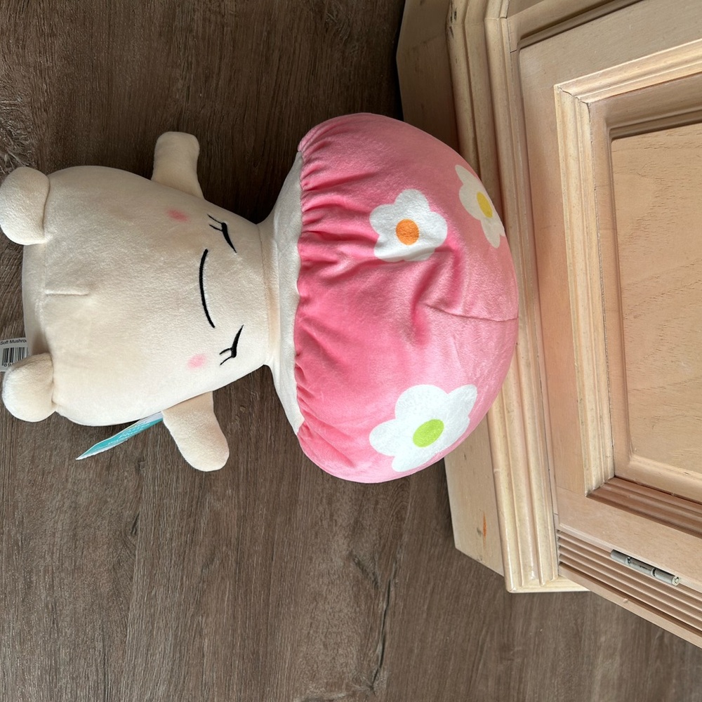 NWT Pink and Cream Plush Toy with Floral Design - Picture 1 of 3